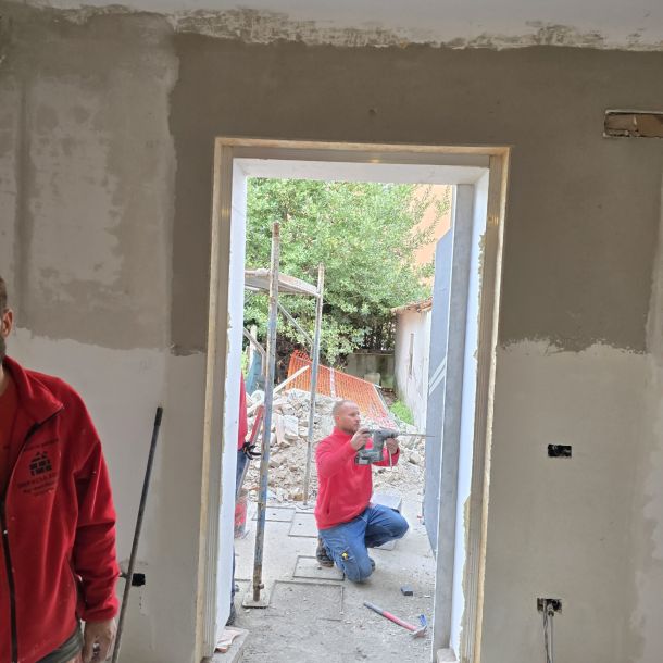 Esempio dalla galleria fotografica di Kamberi Restauri Di Kamberi Enver