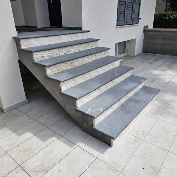 Esempio dalla galleria fotografica di Kamberi Restauri Di Kamberi Enver